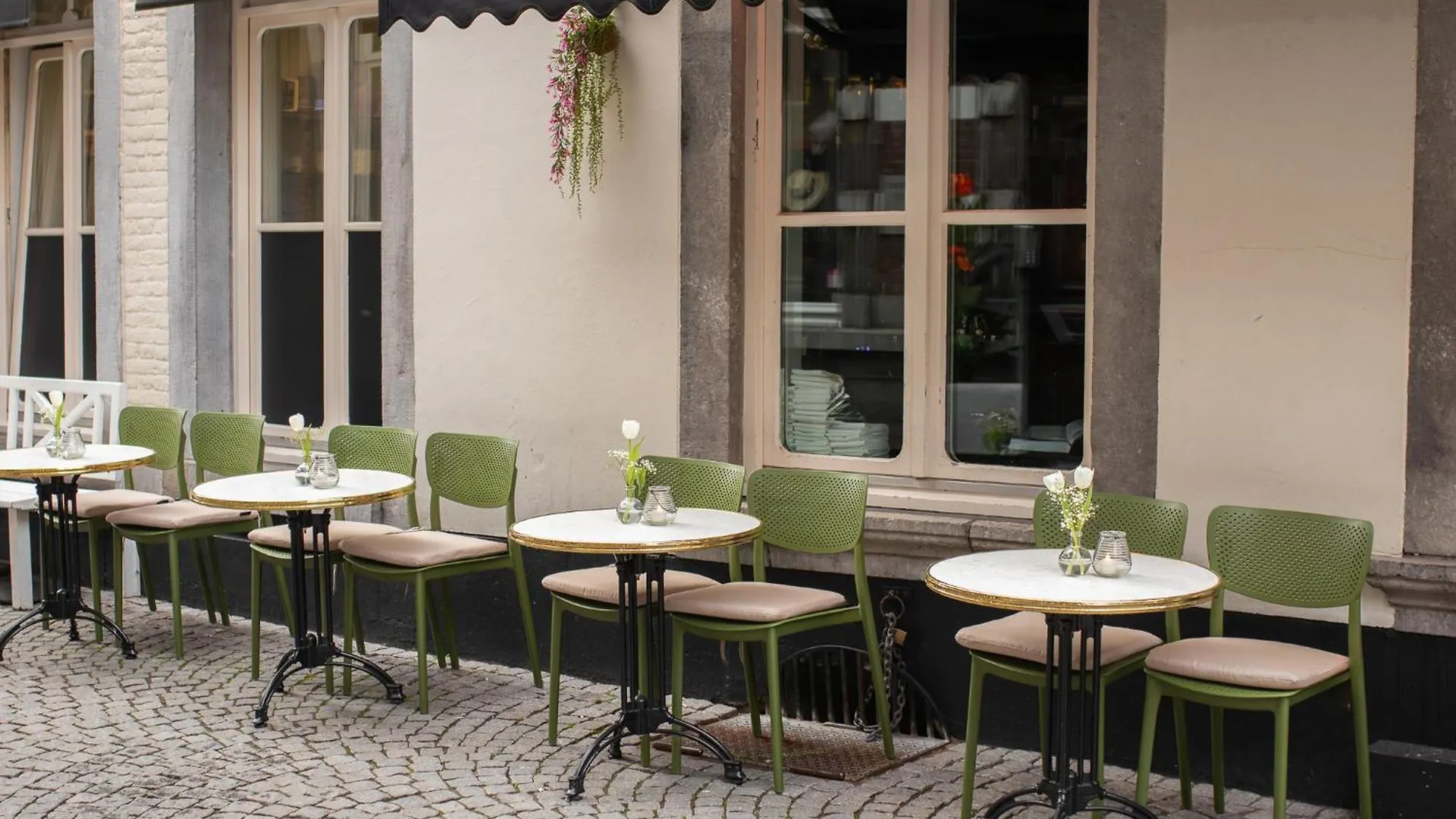 Le Virage Bistro En Hotel Maastricht 2*,  Netherlands